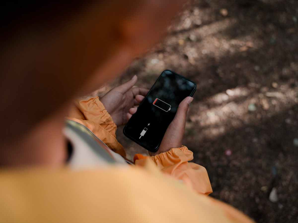 Smartphone: Come caricarlo e far durare di più la batteria